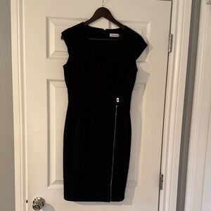 Calvin Klein Black Cap Sleeve Wrap-Style Midi Dress with Zipper